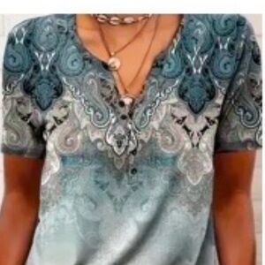 XL Shades Of Blue Paisley V-Neck Top